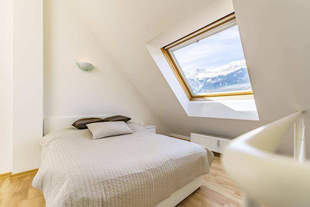 Maisonette Apartment Am Bahnhof - Adults Only Innsbruck Exterior photo