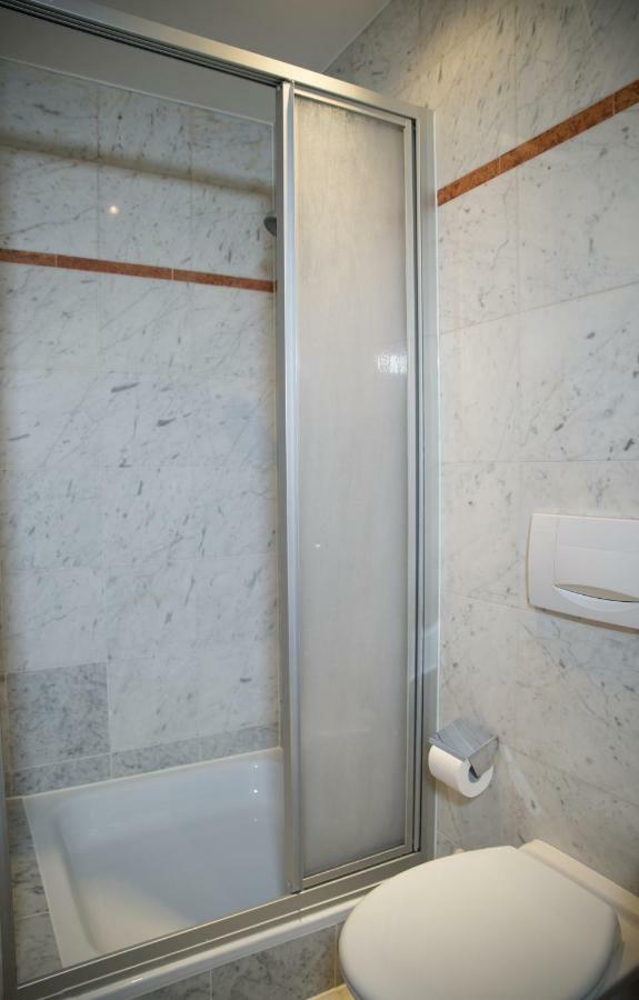 Maisonette Apartment Am Bahnhof - Adults Only Innsbruck Exterior photo