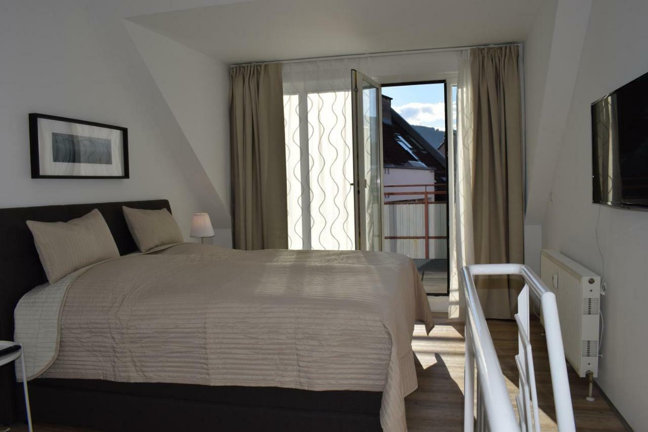 Maisonette Apartment Am Bahnhof - Adults Only Innsbruck Exterior photo
