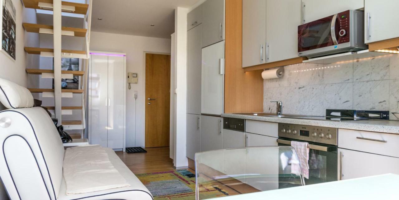 Maisonette Apartment Am Bahnhof - Adults Only Innsbruck Exterior photo